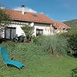 בית נופש La Du Berger & Son Terrain De Petanque *