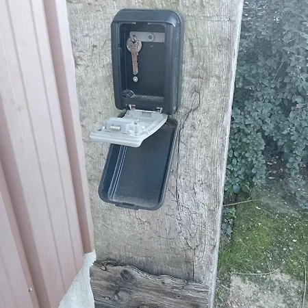 La Du Berger Дом отдыха Torsiac