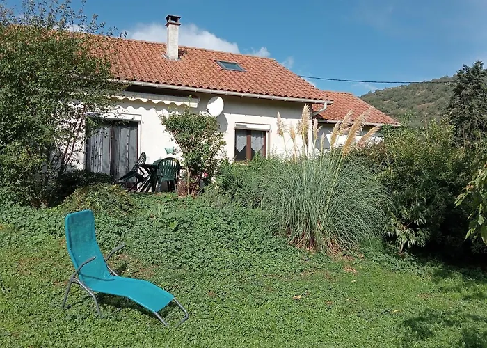 Casa de Férias La Du Berger & Son Terrain De Petanque *